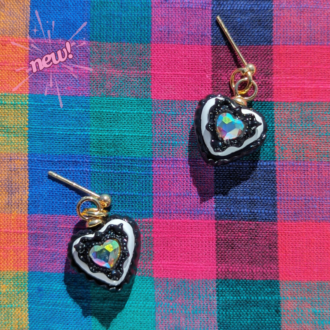 Queen of Hearts Earrings